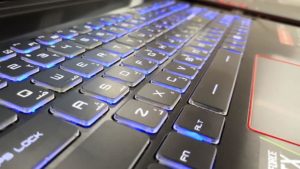 ¿Los teclados de las computadoras portátiles son buenos para jugar?